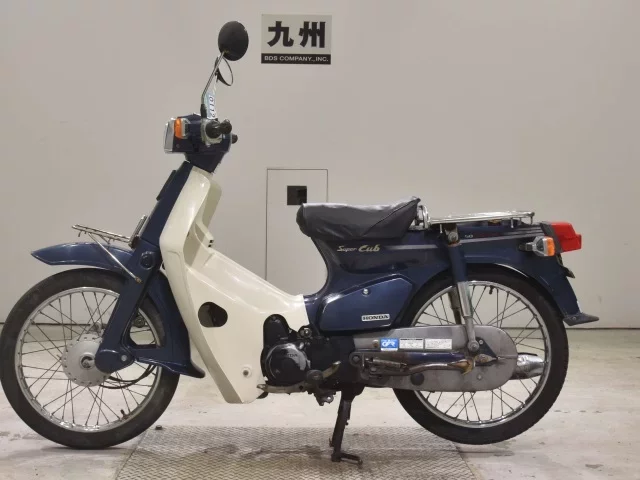 Honda C50-E