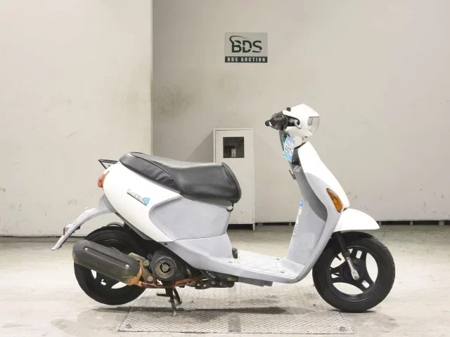 Suzuki LET S4