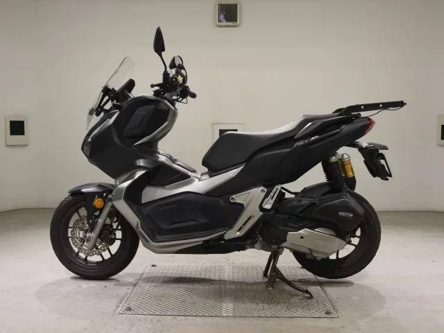 Honda ADV150