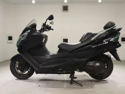 Suzuki SKYWAVE 400S-3