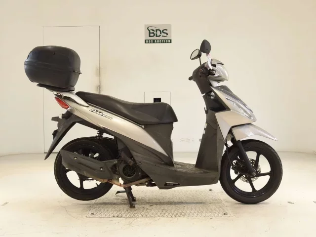 Suzuki ADDRESS110-2