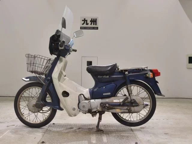 Honda C90