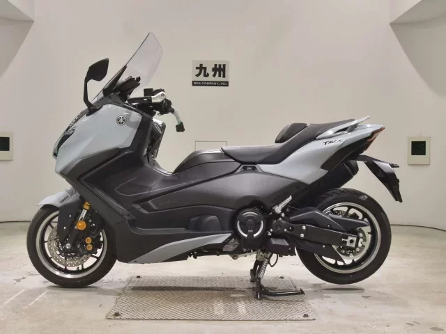 Yamaha T-MAX560T