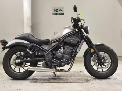 Honda REBEL