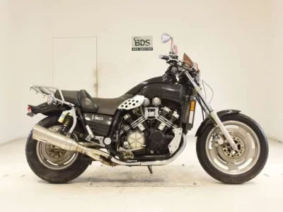 Yamaha V-MAX