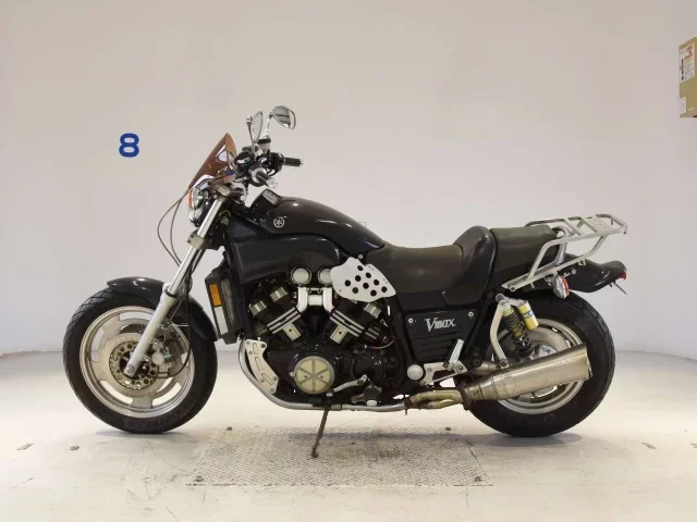 Yamaha V-MAX