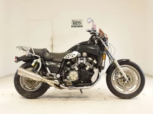 Yamaha V-MAX