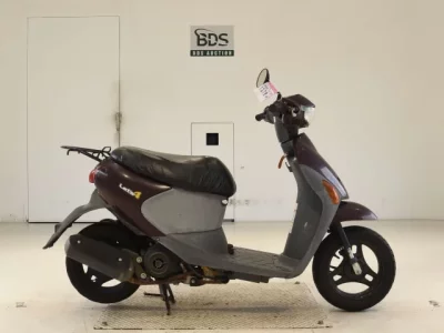 Suzuki LET S4