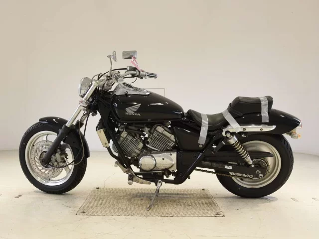 Honda MAGNA 250