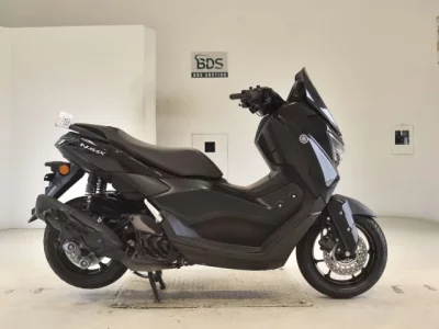 Yamaha NMAX155-3