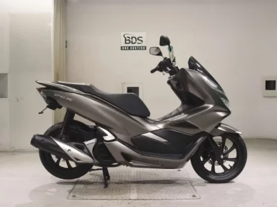 Honda PCX125-3