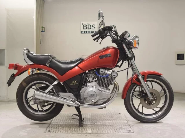 Yamaha XS400