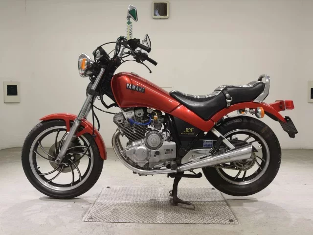 Yamaha XS400