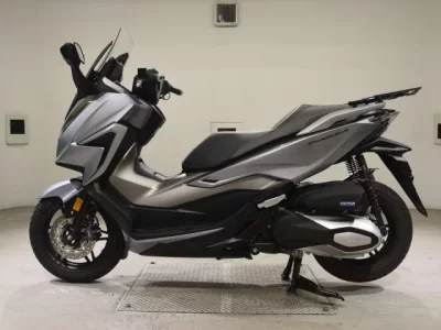 Honda FORZA -5