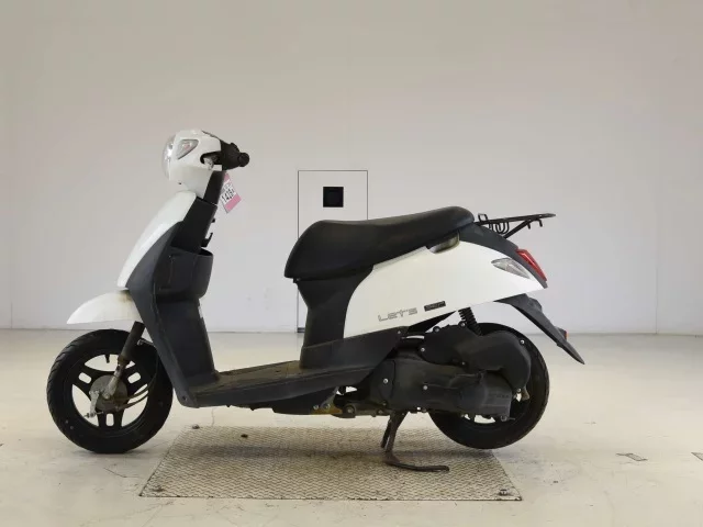 Suzuki LET S