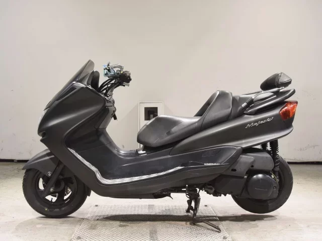Yamaha MAJESTY 250C