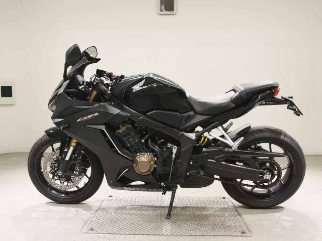 Honda CBR650R