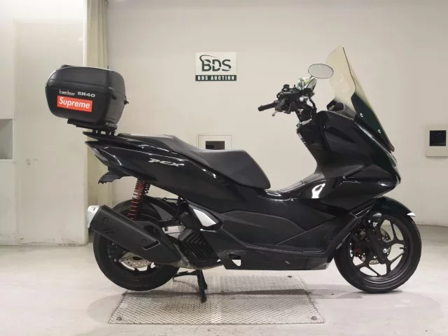Honda PCX125-4