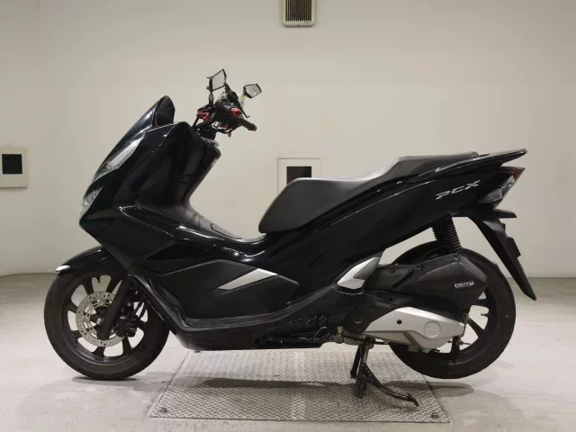 Honda PCX125-3