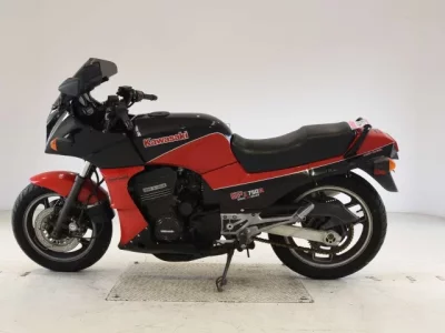 Kawasaki GPZ750R