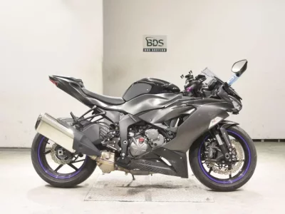 Kawasaki ZX-6RA