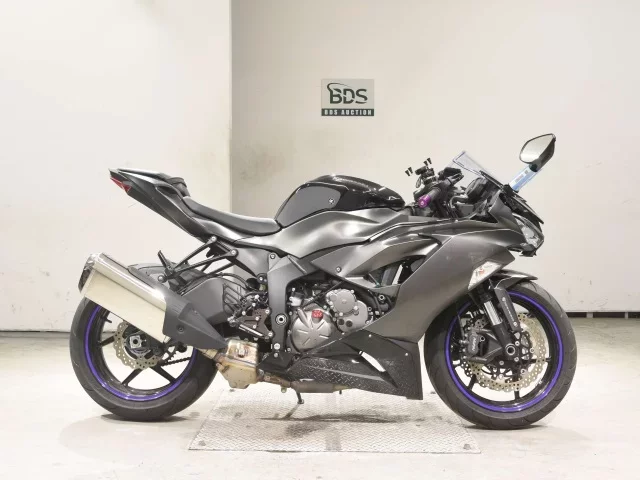 Kawasaki ZX-6RA