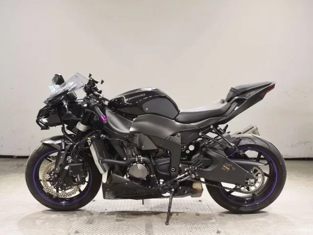 Kawasaki ZX-6RA