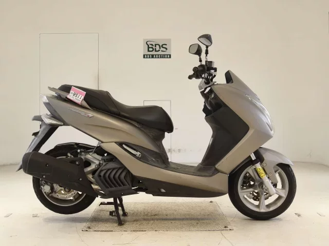 Yamaha MAJESTY 155S