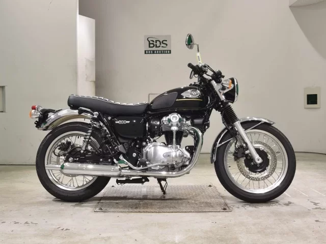 Kawasaki W800-2