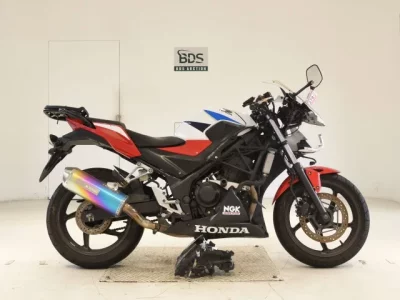 Honda CBR250R