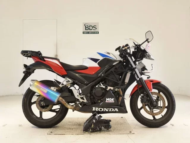 Honda CBR250R