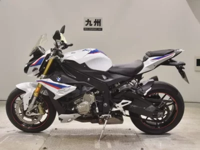 BMW BMW S1000R