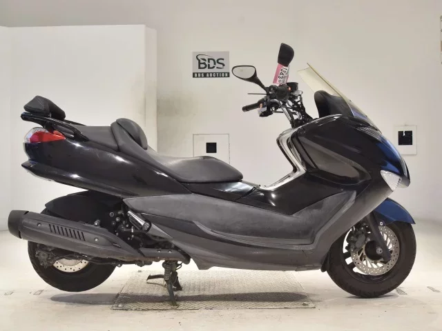 Yamaha MAJESTY 250-4