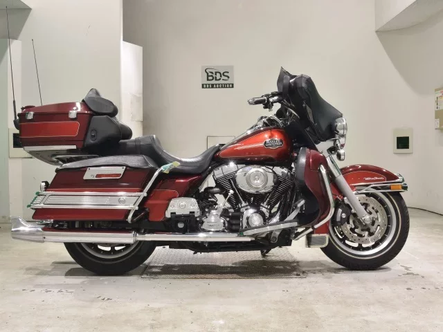 Harley-Davidson HARLEY FLHTCU1580