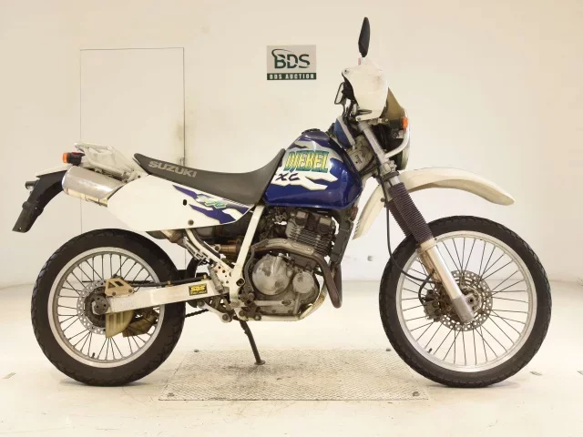 Suzuki DJEBEL250XC