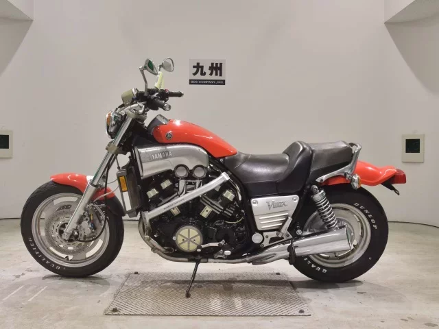 Yamaha V-MAX