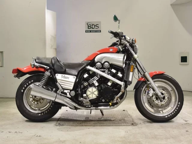 Yamaha V-MAX