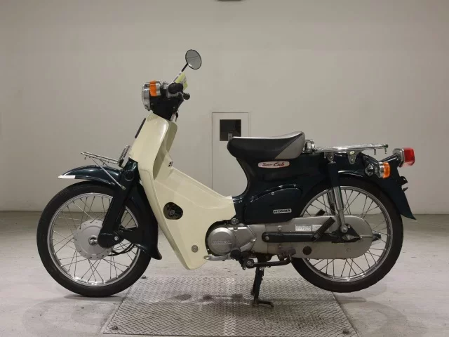 Honda C90