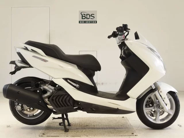 Yamaha MAJESTY 155S
