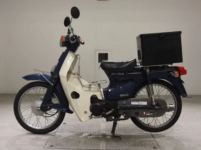Honda C50-E