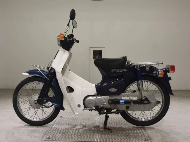 Honda C70