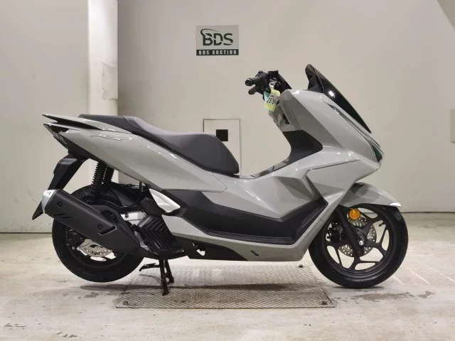 Honda PCX125-4
