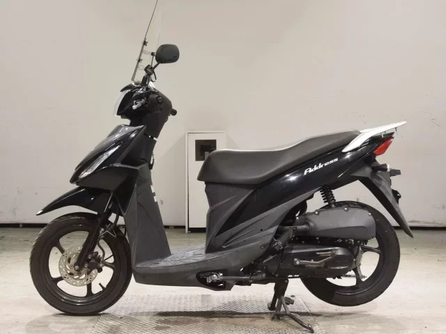 Suzuki ADDRESS110-2