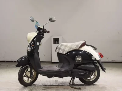 Yamaha VINO-3