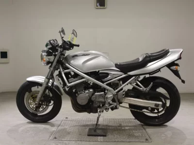 Suzuki BANDIT250-2
