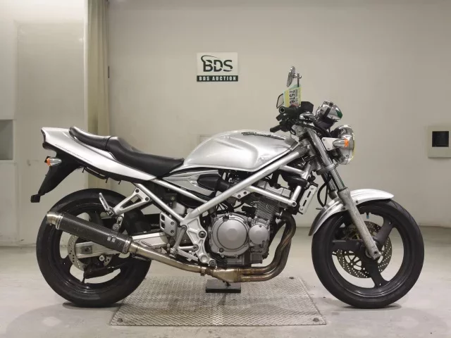 Suzuki BANDIT250-2