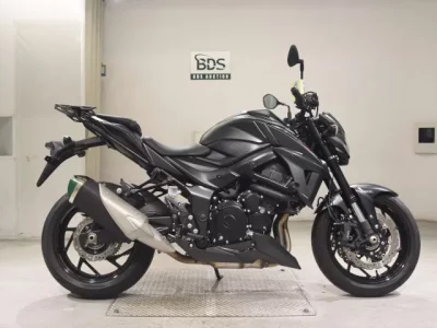 Suzuki GSX-S750