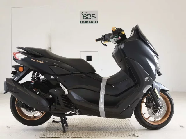 Yamaha NMAX-2