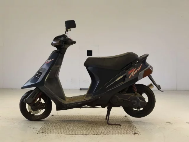 Suzuki ADDRESS V50