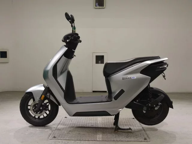 Honda EM1E: